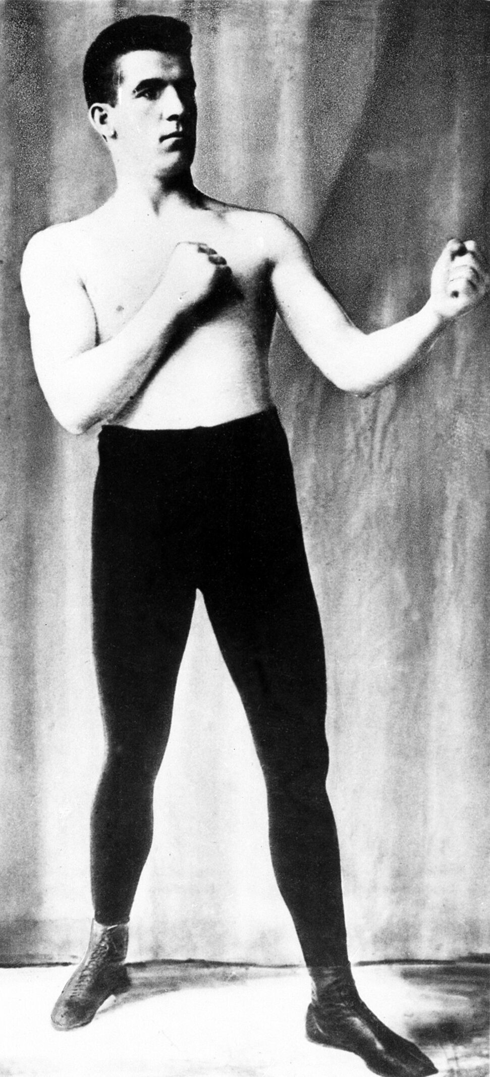 1894: Jim Corbett KOs Charley Mitchell to retain world heavyweight title